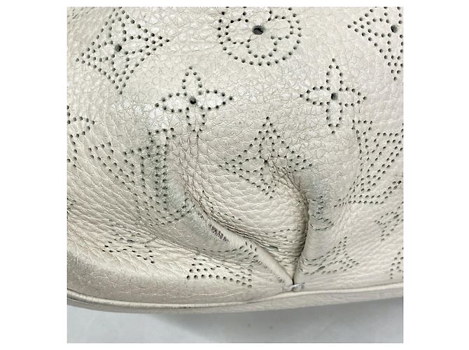 Borsa a tracolla Louis Vuitton Mahina Selene PM - vista 10