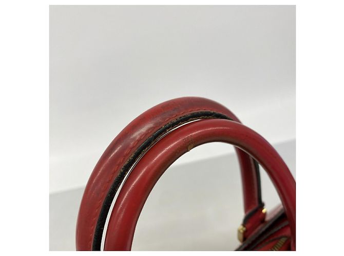 Louis Vuitton Epi Pont Neuf Handbag - view 6