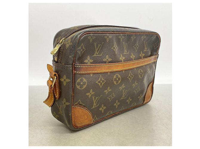 Borsa a tracolla Louis Vuitton Monogram Trocadero 27 - vista 2
