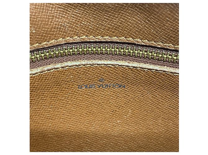 Borsa a tracolla Louis Vuitton Monogram Trocadero 27 - vista 5