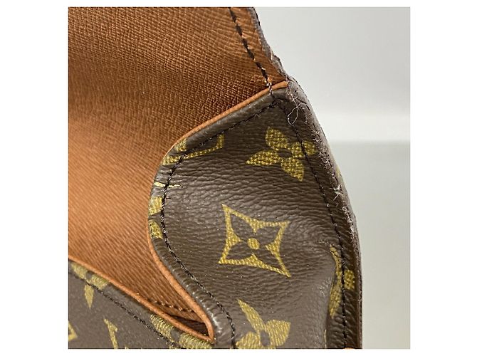 Saint-Cloud Sac à épaule Louis Vuitton Monogram Saint Cloud GM - view 11
