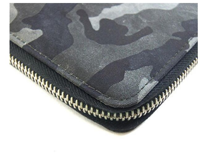 Prada Round Long Wallet in Gray - view 3