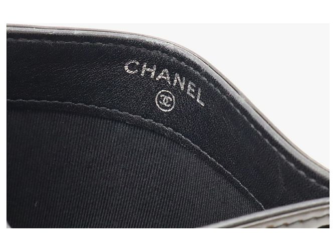 Portapassaporto Chanel Matelassé - vista 7