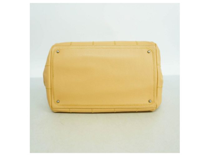 Borsa Chanel Chocolate Bar Beige in pelle di vitello - vista 3