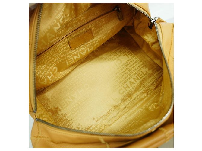 Borsa Chanel Chocolate Bar Beige in pelle di vitello - vista 4
