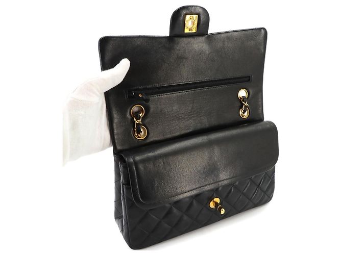 Sac à main épaule Chanel Matelasse 25 avec chaîne - vue 9