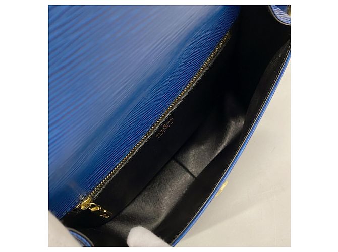 Saint-Cloud Borsa a tracolla Louis Vuitton Epi Saint Cloud - vista 4