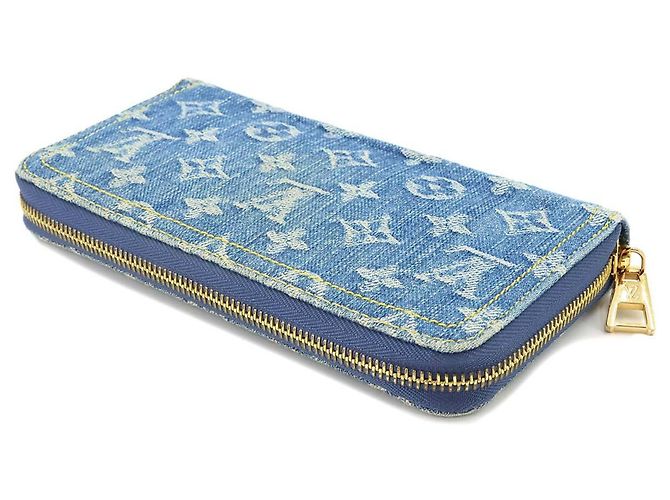 Cartera Louis Vuitton LV Remix Zippy en Monogram Denim - vista 4