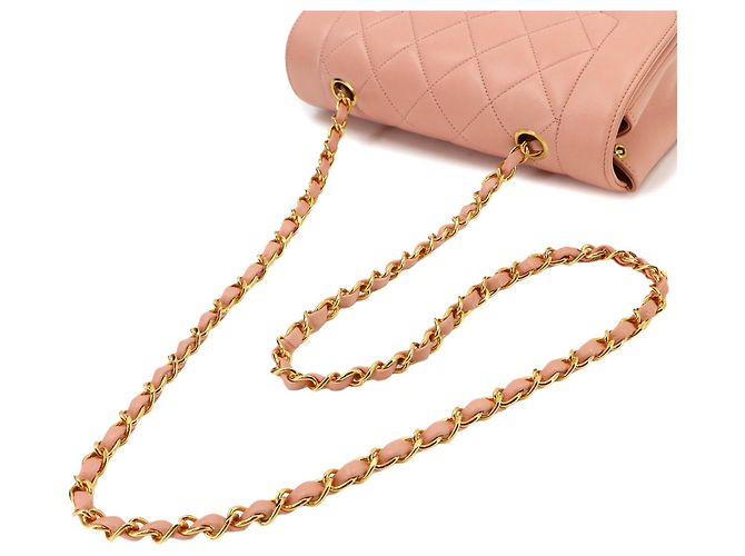 Borsa a tracolla Chanel Diana Matelasse 22 con catena - vista 6