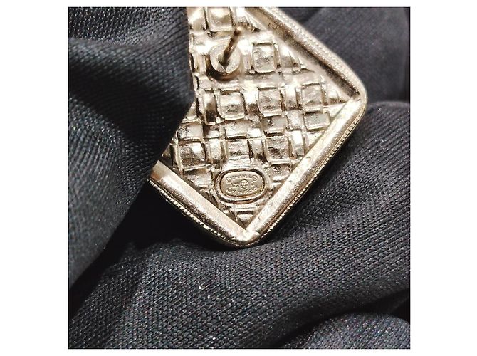 Orecchini CHANEL CC in resina e strass A22S - vista 5