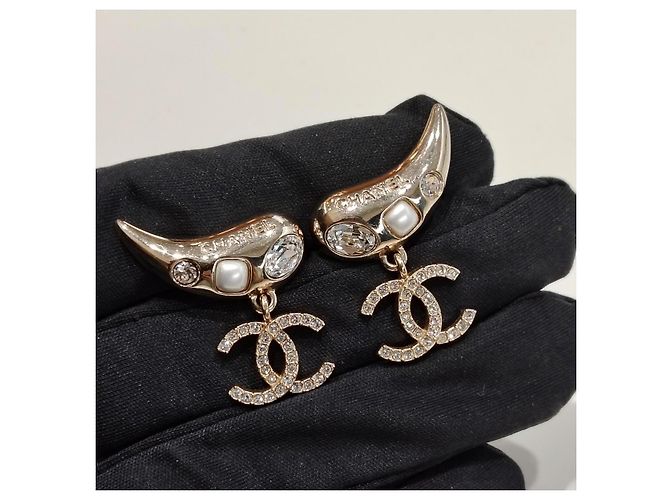 Orecchini pendenti CC con strass CHANEL A21S (RARE) - vista 2