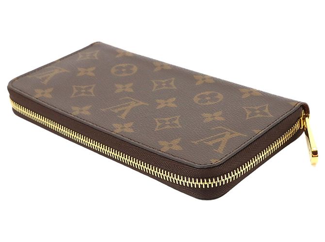 Louis Vuitton Monogram Zippy Wallet - view 5