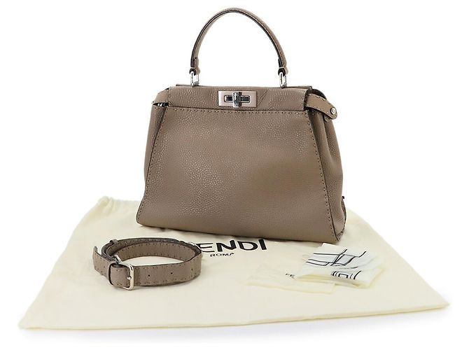 mala Fendi Selleria Peekaboo Regular - vista 2