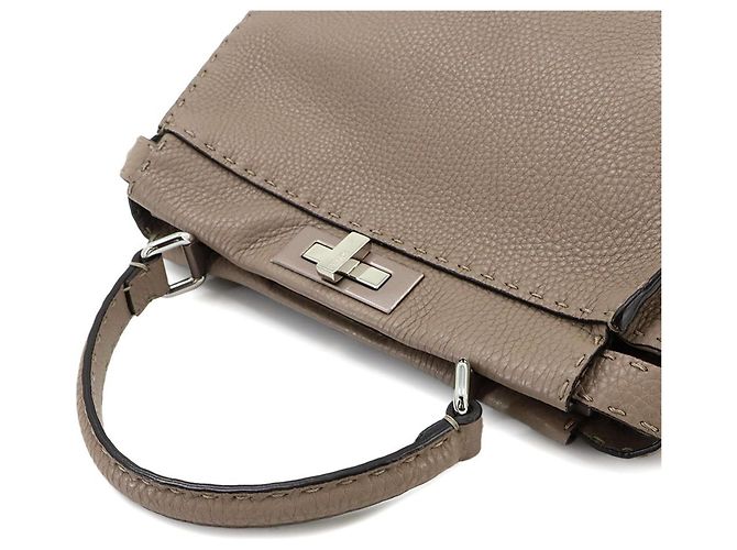 mala Fendi Selleria Peekaboo Regular - vista 6