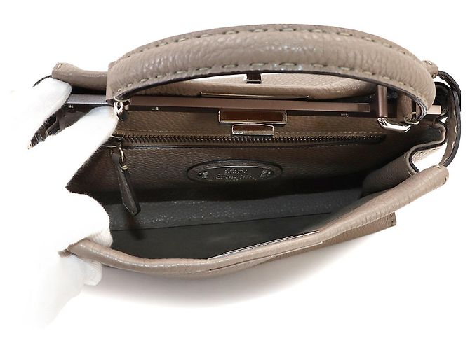 mala Fendi Selleria Peekaboo Regular - vista 7