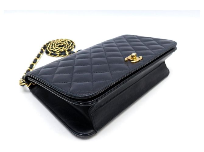 CHANEL TIMELESS PM HANDTASCHE AUS SCHWAREM STEPPLEDER - Ansicht 3