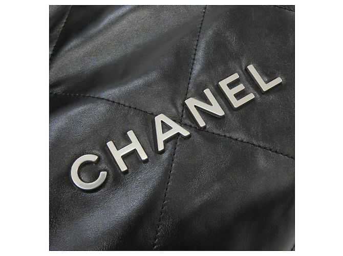 Borsa a tracolla Chanel 22 Line in vitello - vista 4