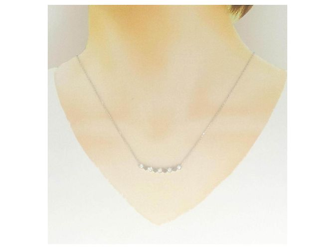 Collana Chaumet Bee My Love Oro Bianco 750 e Diamanti - vista 6