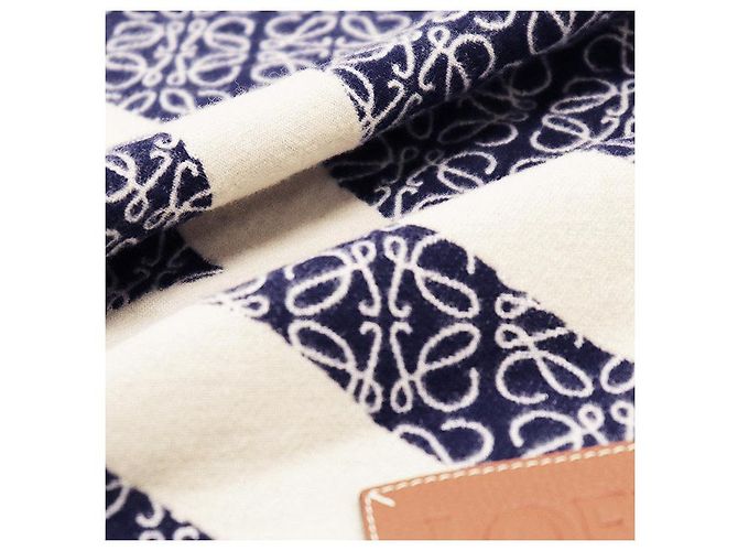 Coperta in lana Loewe Anagram - vista 4