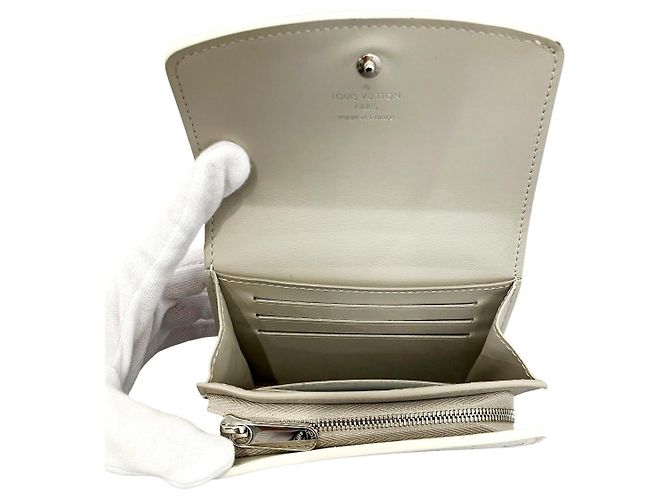 Louis Vuitton Monogram Portefeuille Iris Compact Wallet - Ansicht 3