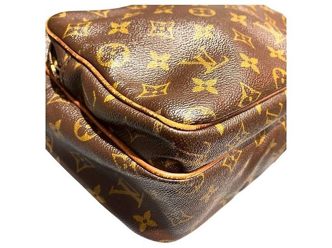 Sac à épaule Louis Vuitton Nile Monogram - vue 8