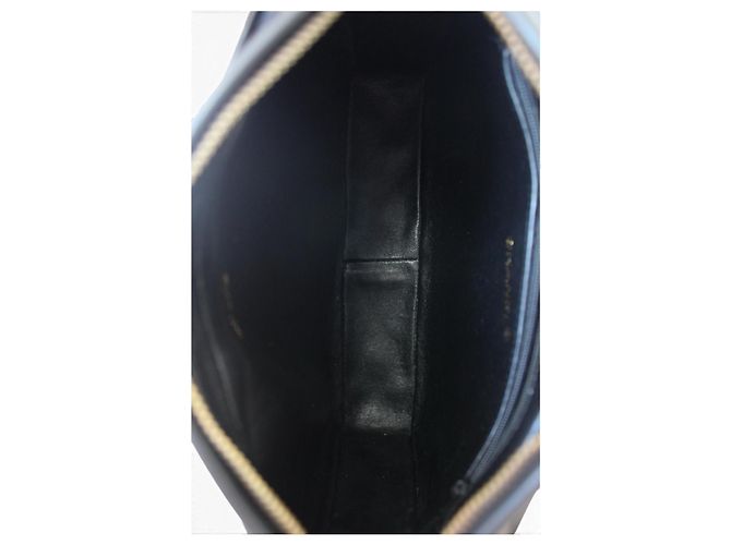 Chanel Borsa Camera in pelle d'agnello nera - vista 10