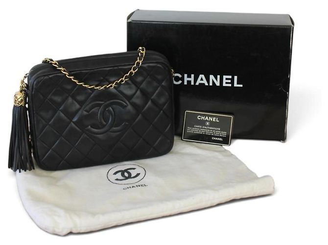 Chanel Borsa Camera in pelle d'agnello nera - vista 3