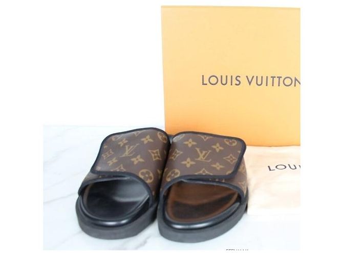 Louis Vuitton Mule Monogram Miami Slipper - vista 2