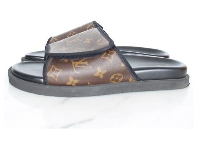 Louis Vuitton Mule Monogram Miami Slipper - vista 3
