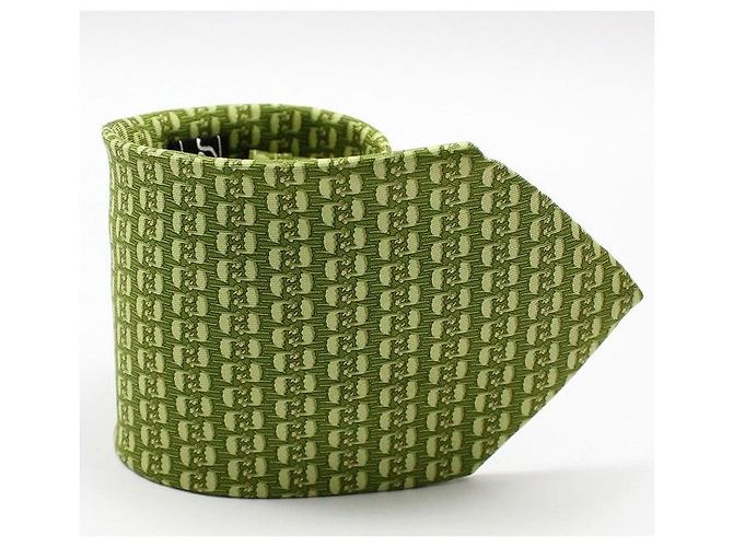 Cravatta in seta verde Salvatore Ferragamo - vista 2