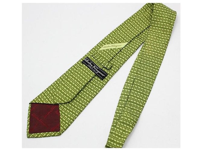 Cravatta in seta verde Salvatore Ferragamo - vista 4