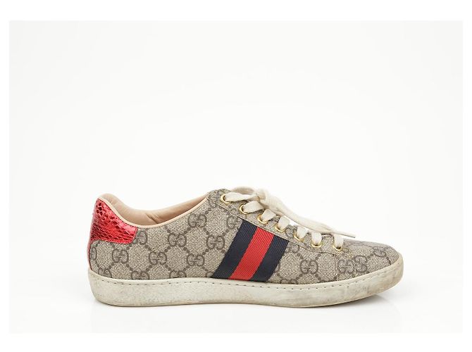 Gucci Sneakers Ace GG Supreme da donna - vista 16