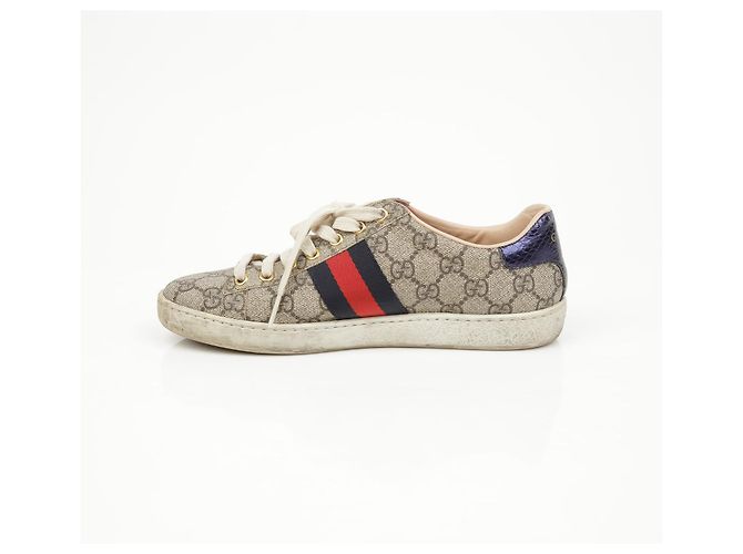 Gucci Sneakers Ace GG Supreme da donna - vista 17