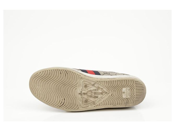 Gucci Sneakers Ace GG Supreme da donna - vista 18