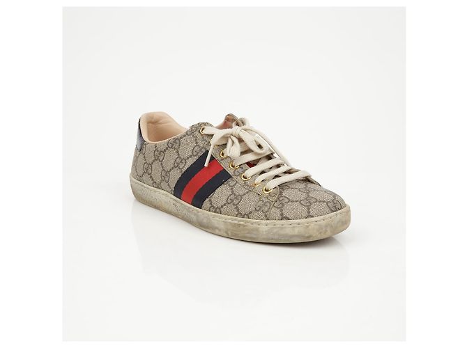 Gucci Sneakers Ace GG Supreme da donna - vista 2