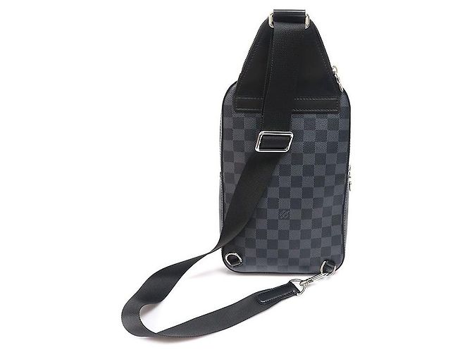 Louis Vuitton Borsa a tracolla Avenue in Canvas Damier Graphite - vista 3