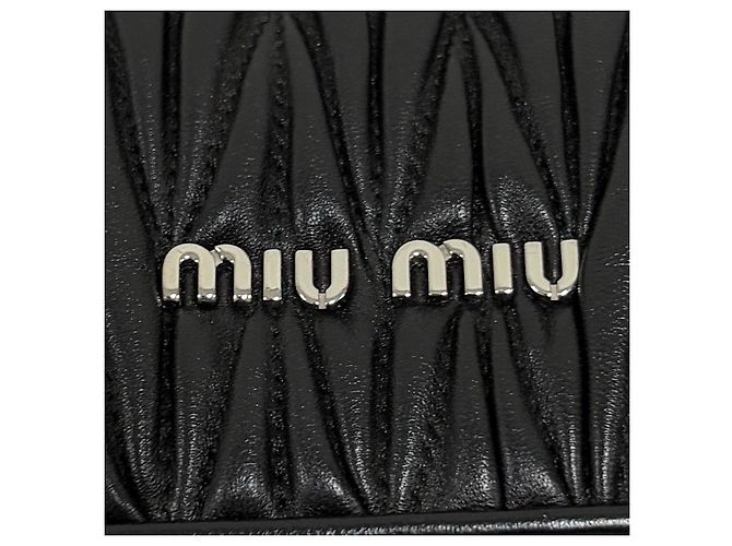 Miu Miu Borsa a tracolla Matelassé Napa Pearl Nera - vista 10