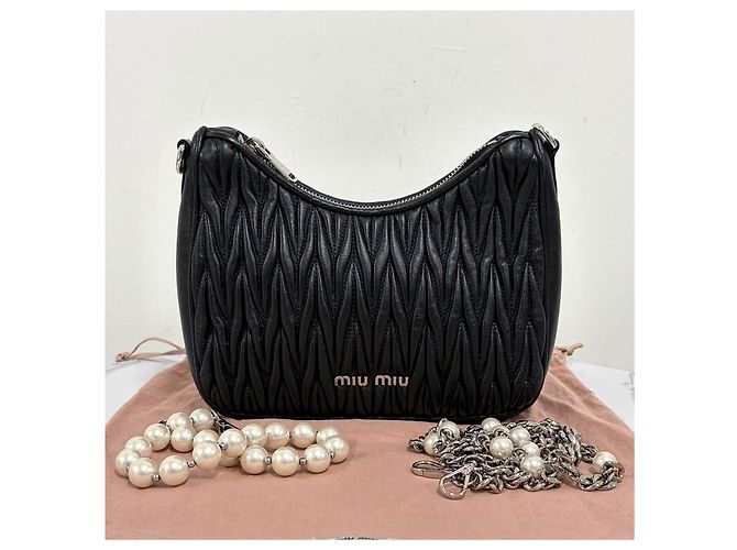 Miu Miu Borsa a tracolla Matelassé Napa Pearl Nera - vista 5