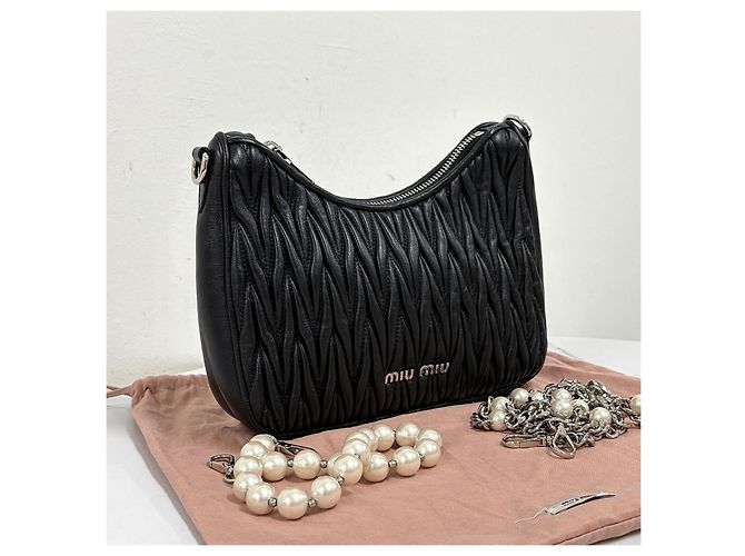 Miu Miu Borsa a tracolla Matelassé Napa Pearl Nera - vista 6