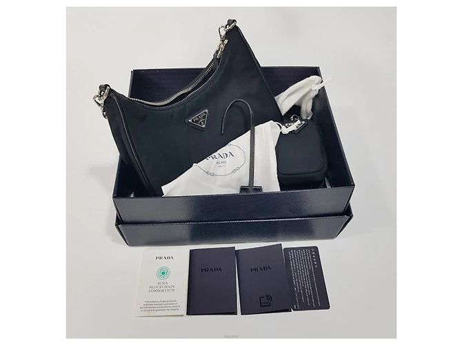 Prada Borsa Hobo Re-Edition Chain Crossbody - vista 10