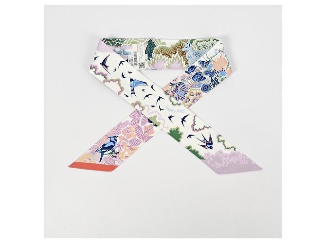 Hermès Pañuelo de seda Twilly Rewilding Nature - vista 19