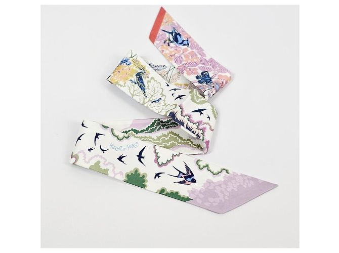Hermès Pañuelo de seda Twilly Rewilding Nature - vista 24