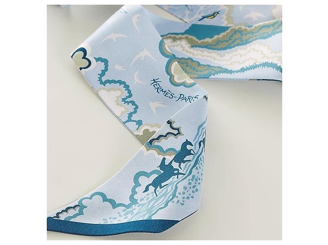 Hermès Pañuelo de seda Twilly Rewilding Nature - vista 6