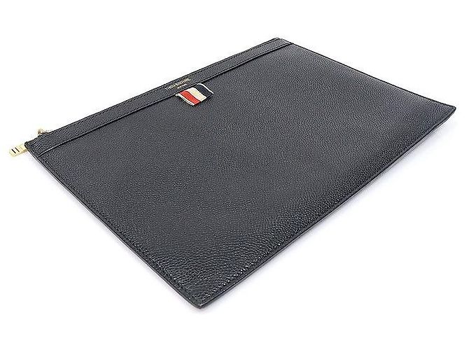 Thom Browne Pochette porte-documents Small en cuir grainé noir - vue 3