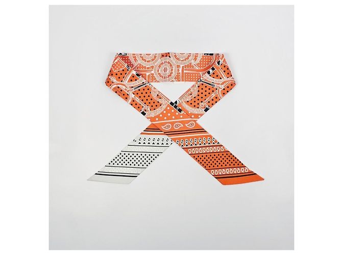 Hermès Twilly Seidenschal für Damen - Ansicht 6