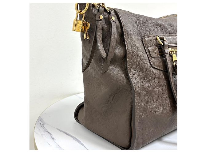 Louis Vuitton Borsa Tote e a Tracolla Luminescente - vista 11