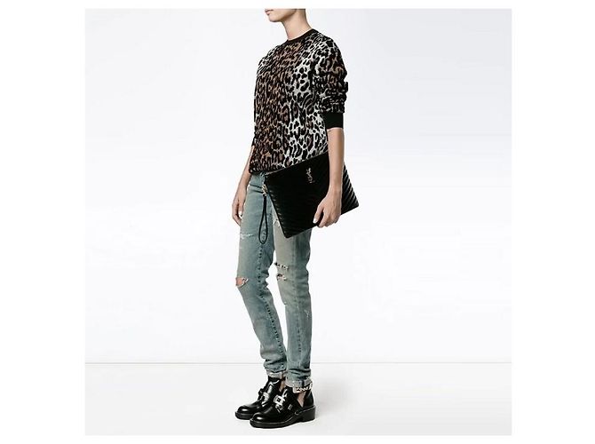 Autre Marque Clutch matelassé monogram dorata - vista 14