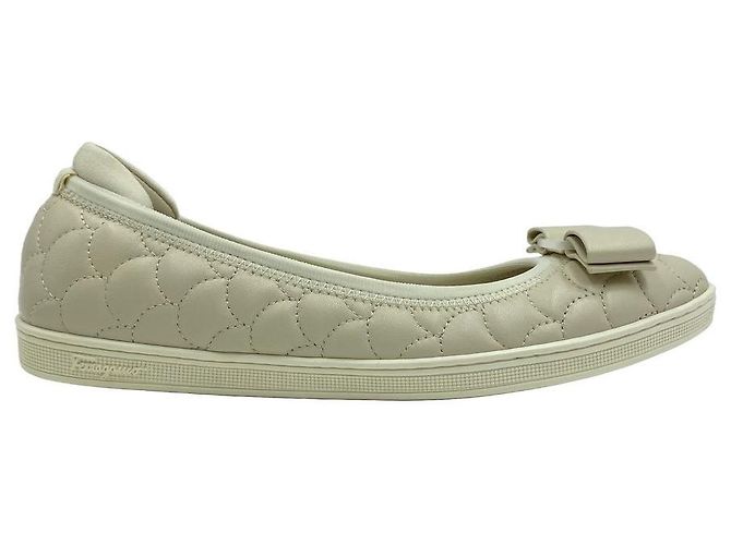Salvatore Ferragamo Bara Bow gesteppte Leder-Flats Ivory - Ansicht 14