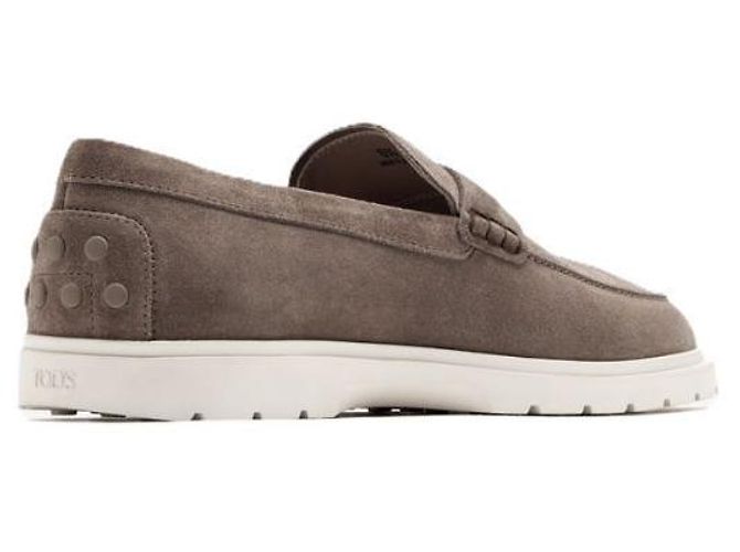 Mocassini Tod's in camoscio marrone - vista 4