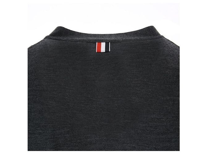 Thom Browne Klassischer Wollcardigan mit Diagonalstreifen - Ansicht 12